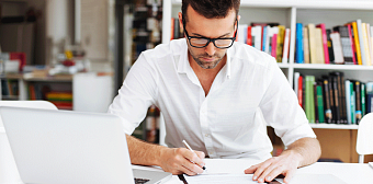 Какими характеристиками должно обладать денежное обязательство в договоре с точки зрения снижения рисков 